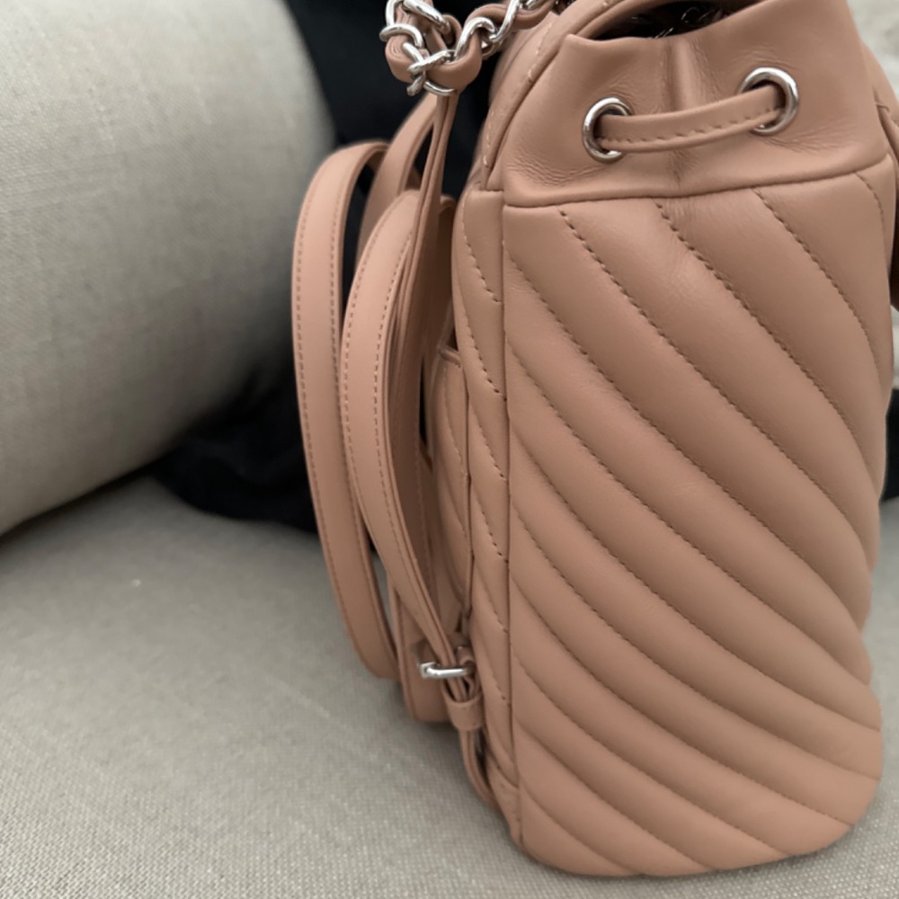 Channel Pink Backpack - Picture 2 of 4